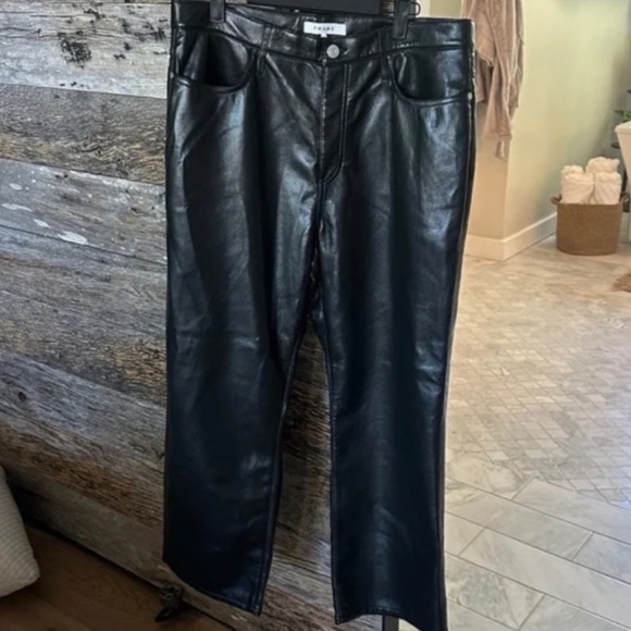 FRAME LE JANE CROP FAUX LEATHER PANTS IN NOIR - Picture 2 of 13